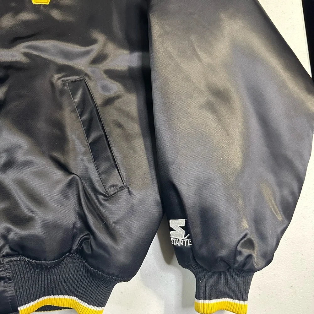 Starter PITTSBURGH PIRATES‎ BLACK SNAP FRONT BAT BOY Size Medium MLB JACKET